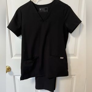 FIGS Excellent used condition!!